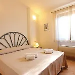 Prázdninový dům 3 Bedroom Lovely In Costa Rei -ca- *